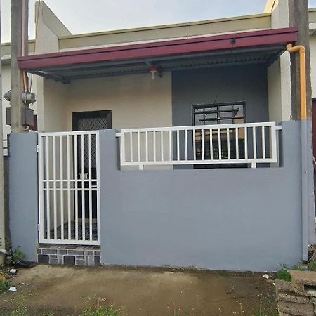 Bella 1 Bed and Breakfast Cabanatuan City Eksteriør billede
